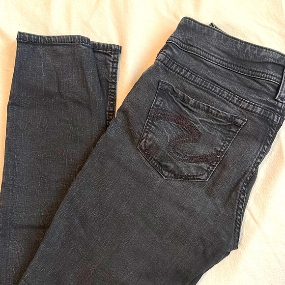 Silver Jeans - Picture 1 of 2